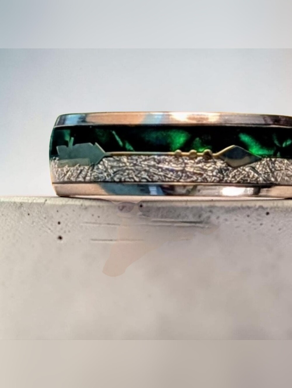 8MM Silver Titanium Green Shell Meteorite Wedding Band Arrow Inlay Ring Sz 12